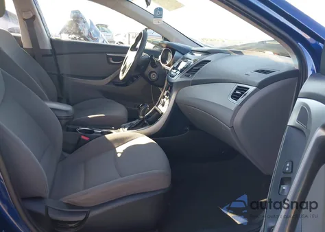 2015 Hyundai Elantra Se z USA, uszkodzony, nr VIN 5NPDH4AE1FH640659